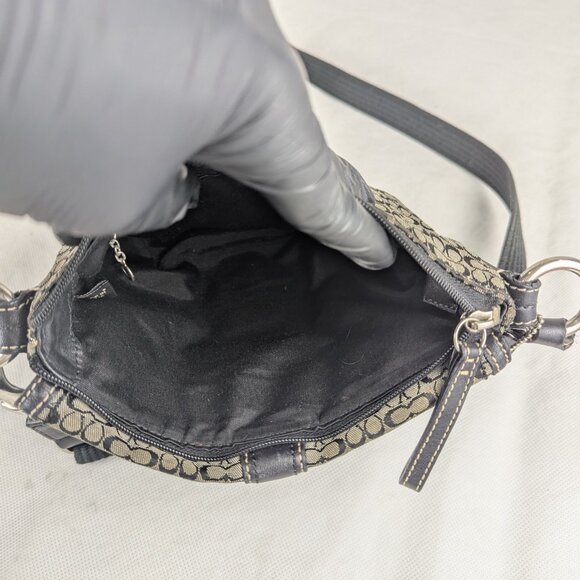 Authentic COACH Soho Mini Signature Swingpack - Black & Gray C Jacquard - Picture 6 of 15